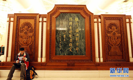 “長(zhǎng)槍短炮”盡顯神通
