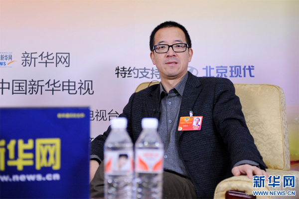 俞敏洪委員：留守兒童問題應(yīng)進行系統(tǒng)性補救