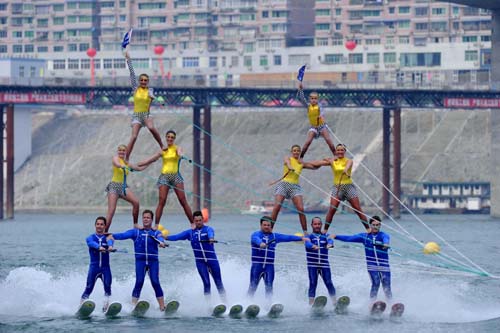 2012中美澳藝術(shù)滑水對抗賽彭水站開幕式精彩圖集