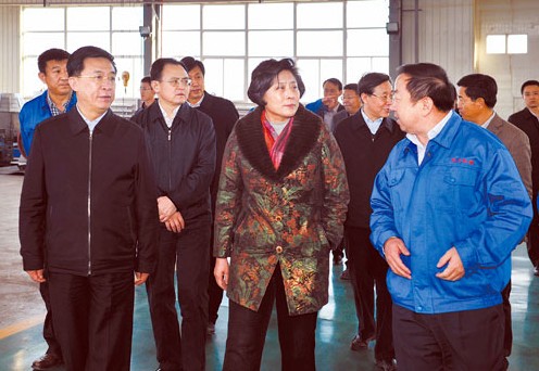 張建欣：保持經濟社會平穩發展 扎實開展教育實踐活動