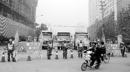 鄭州十幾條公交突擊改線引市民質疑 為啥不早說