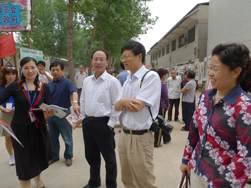 藝術在民間 走入農民牡丹畫創作第一村[組圖]