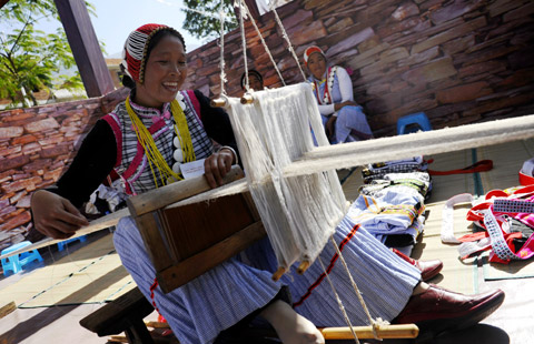 到怒江傈僳族鬧“闊時”節(組圖)