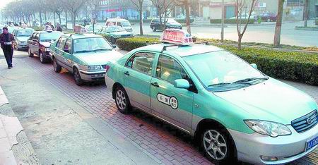 河南濮陽出租車起步里程調短不開聽證會引爭議