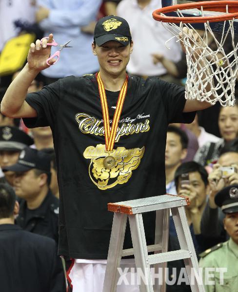 CBA總決賽：廣東隊摘得總冠軍