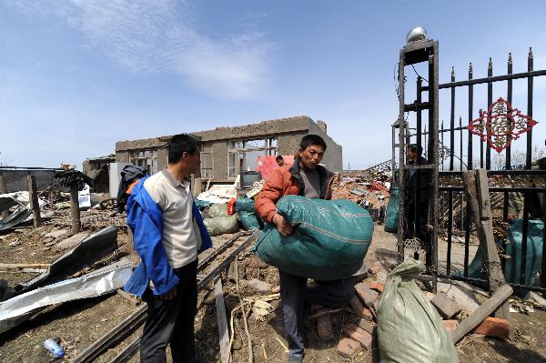 黑龍江綏化龍卷風造成7死98傷