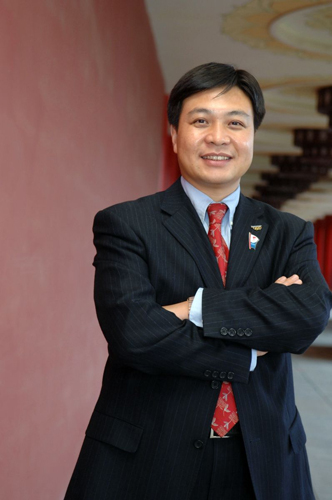 馬化騰的“經(jīng)適房”和楊瀾的“廉租墅”