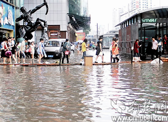 1個月來全國14座城市被淹