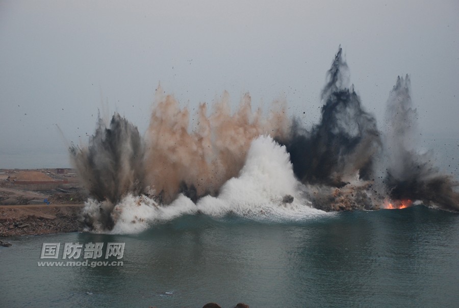 國防部公布遼寧艦停靠軍港新圖 解密建港部隊