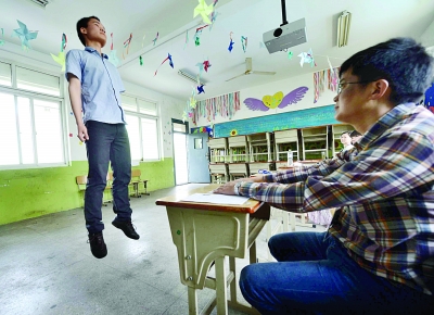 南京:今年男幼師面試 考生“少而精”
