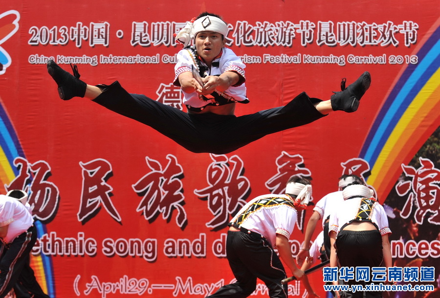 德宏風情引游人