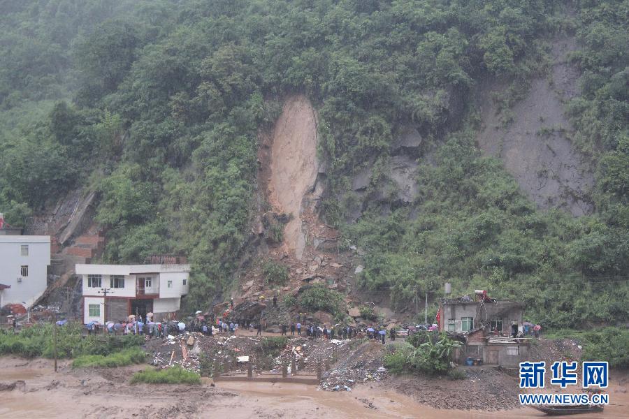 云南鹽津發生洪澇災害致10鄉鎮受災5人失蹤
