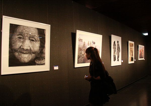 第二屆“和美西藏”美術作品大賽頒獎儀式暨作品展開幕式在京舉行