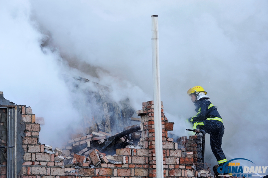 浙江溫嶺：一鞋廠火災(zāi)致16遇難