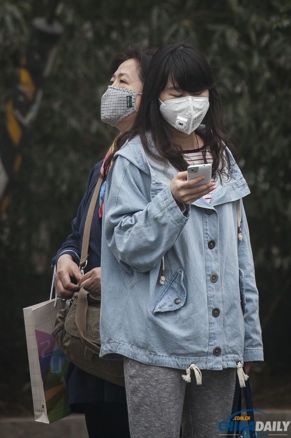 北京霧霾黃色預警持續