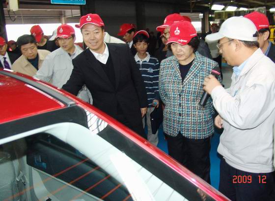 廉小強(qiáng)手握“四張王牌” 重振福建汽車工業(yè)