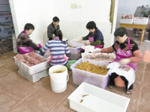 龍巖泡鴨爪來歷不明 批發商:我們從來不吃