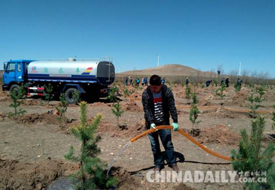 康保縣全力打贏造林攻堅戰(zhàn)