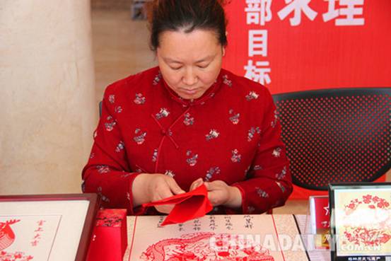 首屆中國（承德）國際山楂文化節系列活動在承德市營子區開幕