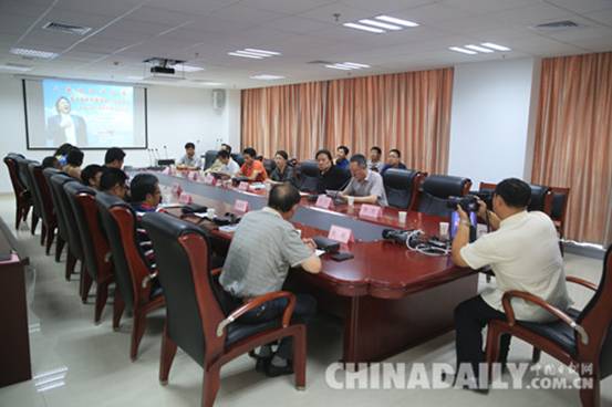秦皇島舉辦地域文學創作交流會 重點研討作品《悲劇英雄》