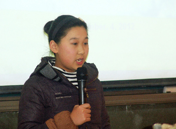 鄭州二七區外國語小學舉辦“21世紀杯”英語演講比賽
