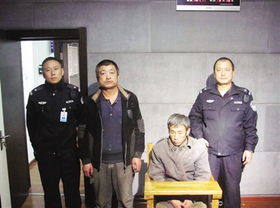 偷走近3萬元的供暖設(shè)備賣廢品 3棟樓晚供暖10天