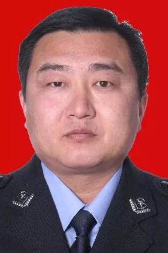 齊齊哈爾頭部中彈負(fù)傷民警楊文峰9日晨犧牲