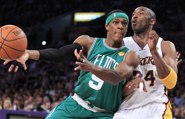 雷•阿倫三分破紀錄 綠衫軍苦勝湖人扳平總分