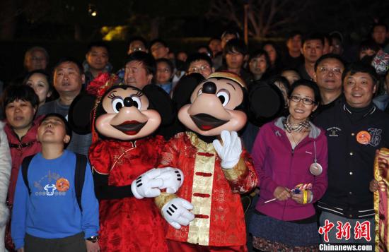 中國游客海外消費或超德國美國 有望成世界第一