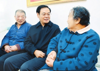 王儒林：強化工作措施 解決突出問題 確保群眾過上歡樂祥和安全的節日
