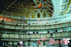 華西村轉(zhuǎn)型發(fā)展旅游業(yè) 用3億黃金裝點(diǎn)酒店