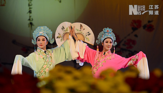 第五屆（張家港）長(zhǎng)江流域戲劇藝術(shù)節(jié)揭幕