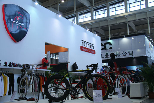 2012亞洲自行車(chē)展：高端定位 奢華體現(xiàn)