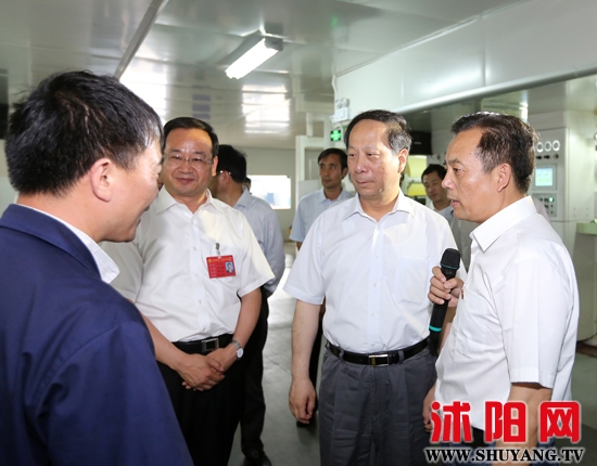 石泰峰：確保群眾路線教育 實(shí)踐活動(dòng)取得實(shí)效