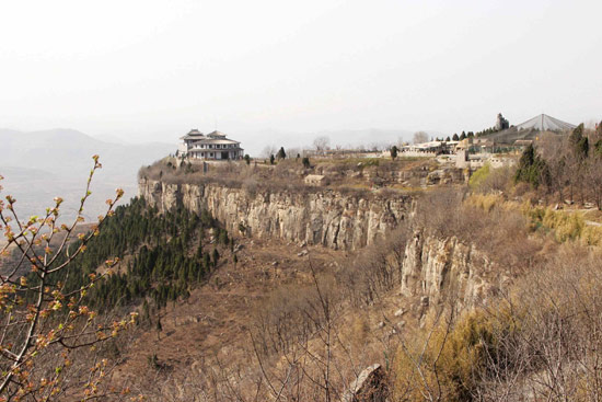 山東沂水鄉(xiāng)村旅游活動(dòng)啟動(dòng) 賞萬(wàn)畝桃花訪千古紀(jì)王城