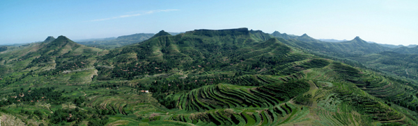 山東沂水發展全域旅游 獲評2012年度中國最受歡迎旅游目的地