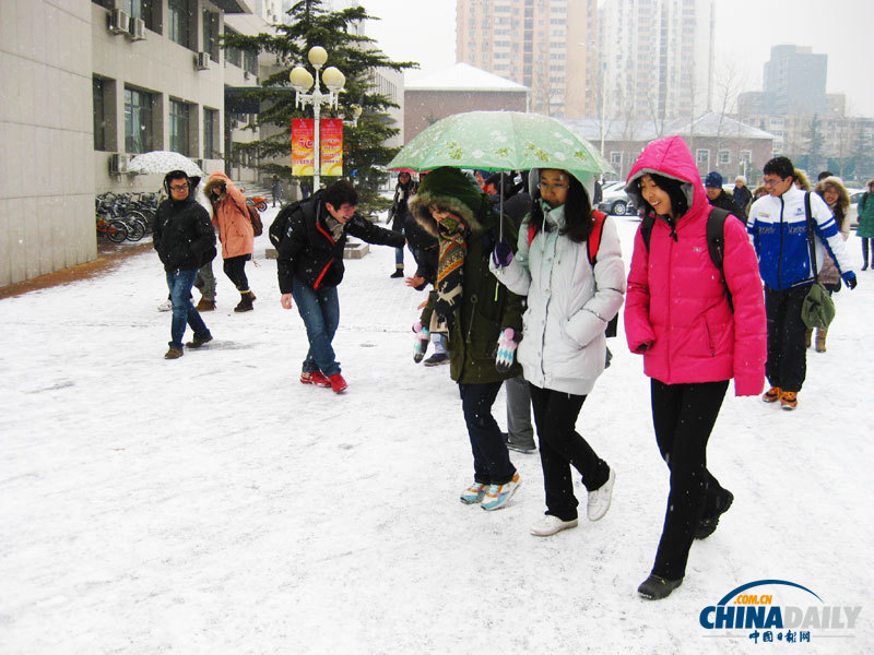 北京迎來冬天第二場雪 明日仍有降雪（組圖）