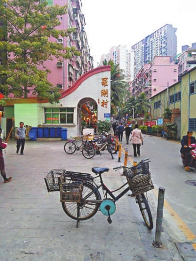 記者臥底揭深港水貨客真實(shí)生活:月入上萬(wàn)感覺(jué)如做賊