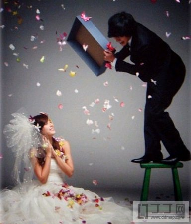 《我們結(jié)婚了》婚紗照盤(pán)點(diǎn) 維尼鬼澤最養(yǎng)眼
