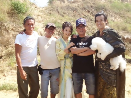 “蘭陵王”馮紹峰林依晨幕后賣萌耍帥 吻戲曝光