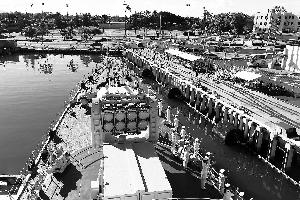 中國海軍三艦抵珍珠港 中美七年來首次聯合軍演