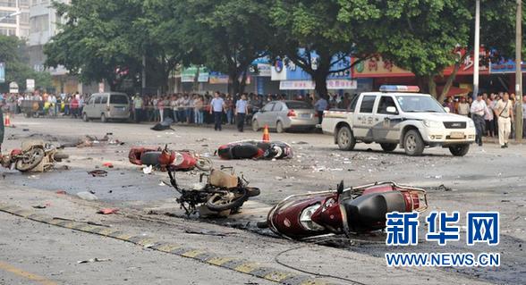 桂林市八里街學校附近爆炸 至少2死17傷