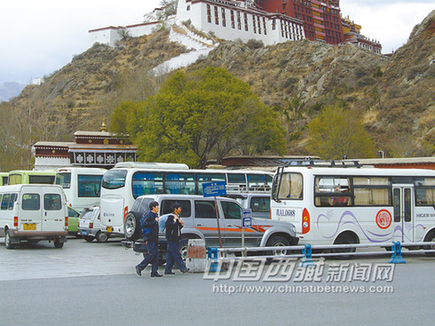 西藏旅游車輛7月1日前將全部安裝GPS定位系統