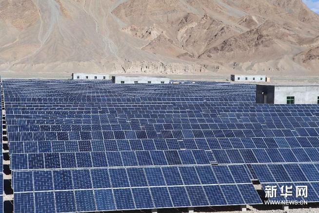 世界海拔最高的10兆瓦級光伏電站部分并網發電