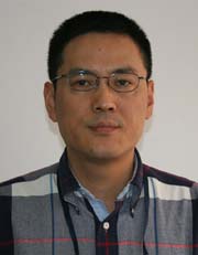 徐世平——上海市人民政府新聞辦副主任