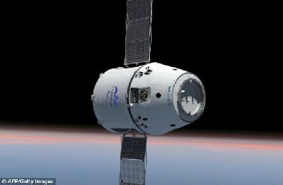 美國首個商用太空飛船試飛成功
