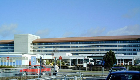 蘇格蘭失聰女手術后重拾聽力 但失去味覺