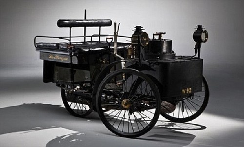 全球最老可運行汽車127歲 在美拍出462萬美元