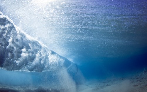 換個角度更震撼!海底看跳水宛如水晶世界