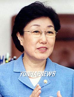 韓總統提名執政黨女議員韓明淑為總理
